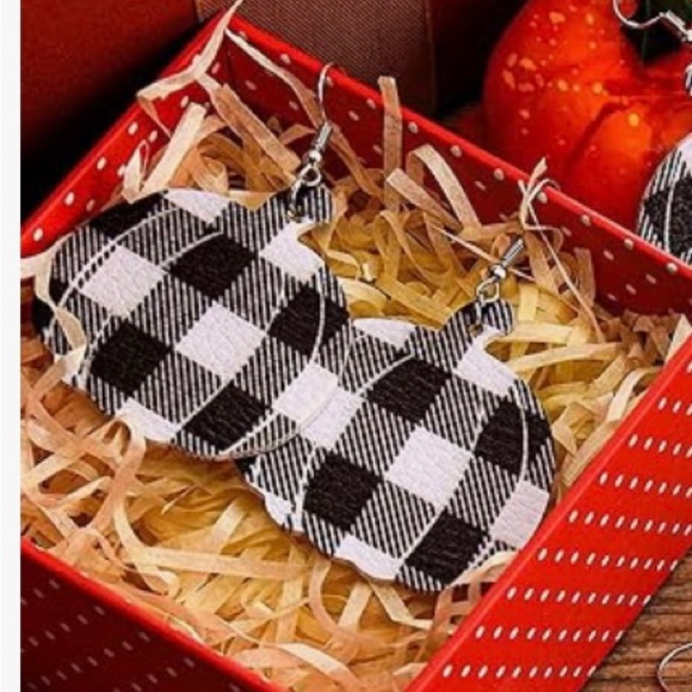 NEW Plaid Pumpkin Thanksgiving Earrings Black & White Faux Leather Fall Holiday